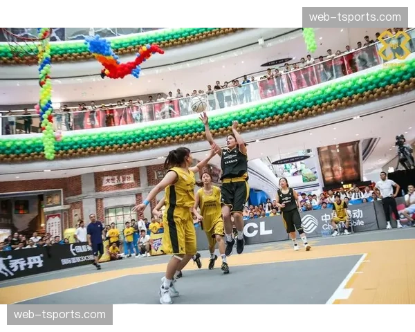 艾丽莎·格雷与里斯搭档：梦想队组建MVP级别内外线组合